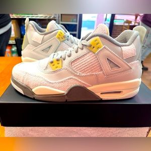 Jordan 4 SE